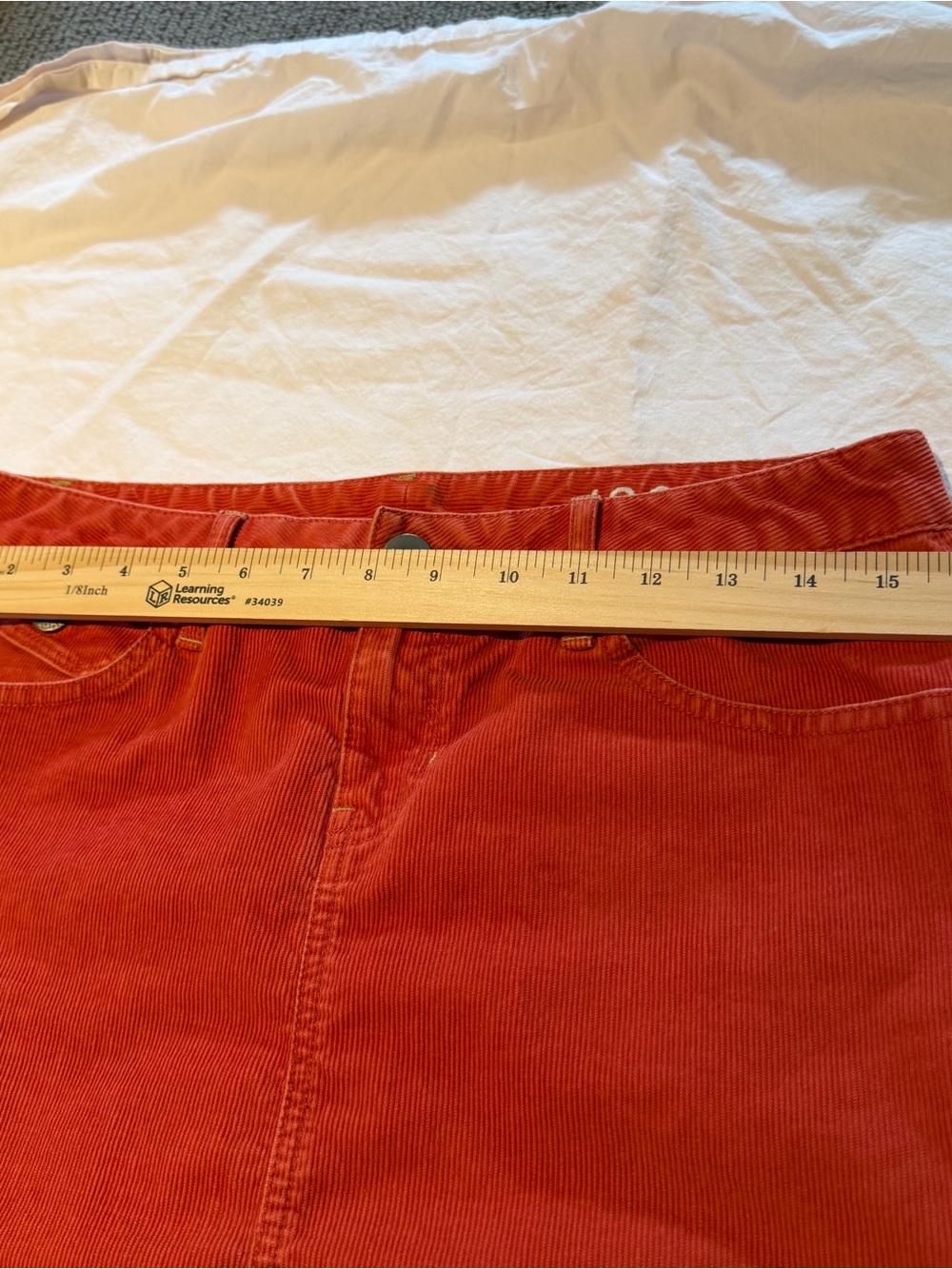 Vintage Gap 1969 corduroy Women’s Skirt in Rust 4/27 - Picture 6 of 10